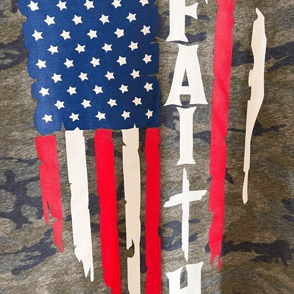 LOVE IN FAITH Tee Shirt With Flag Size Small Woman’s T-Shirt NWOT - Picture 2 of 9